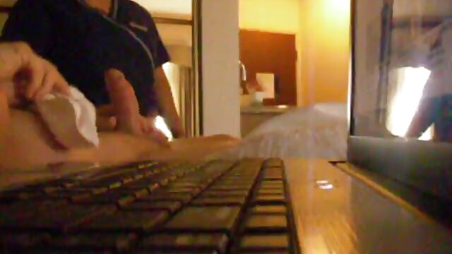 Une réunion à l'hôtel porno vintage gratuit