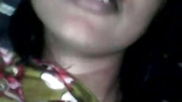 Tall Wife suce 12 bites inconnues au porno francais streaming Gloryhole