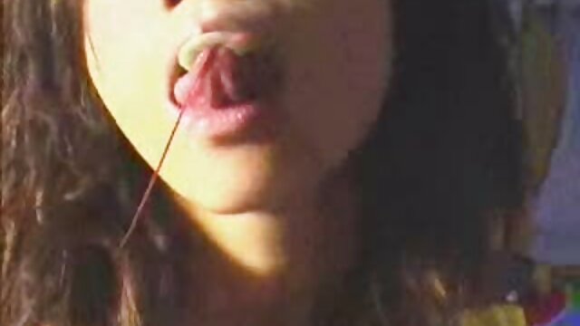 Mec super chanceux baise sa chaude blonde film x français amateur
