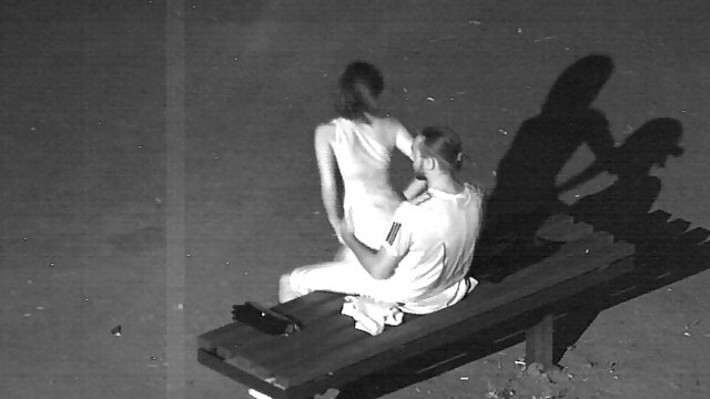 Garde et femme de ménage rousse film porno 60 ans en collants