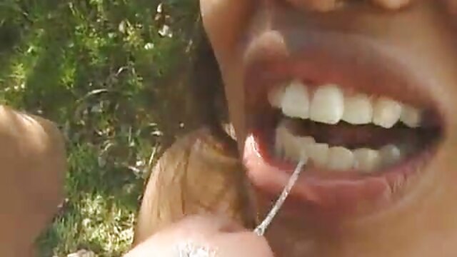pas de mise en scène, modèle film porno lesbienne streaming amateur roumain Belicia