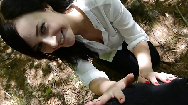Séduisante demi-soeur adolescente brisée par film porno gratuit en famille son beau-père et son demi-frère