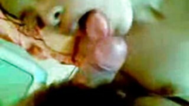 Trio hardcore avec des milfs arab porno gratuit tatouées chaudes, interview